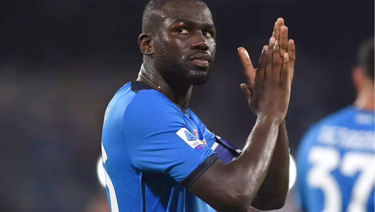 Mercato: Koulibaly-Napoli, il difensore attende il rilancio di De Laurentiis. Allegri è scontento: la Juve accelera per Kostic e Di Maria