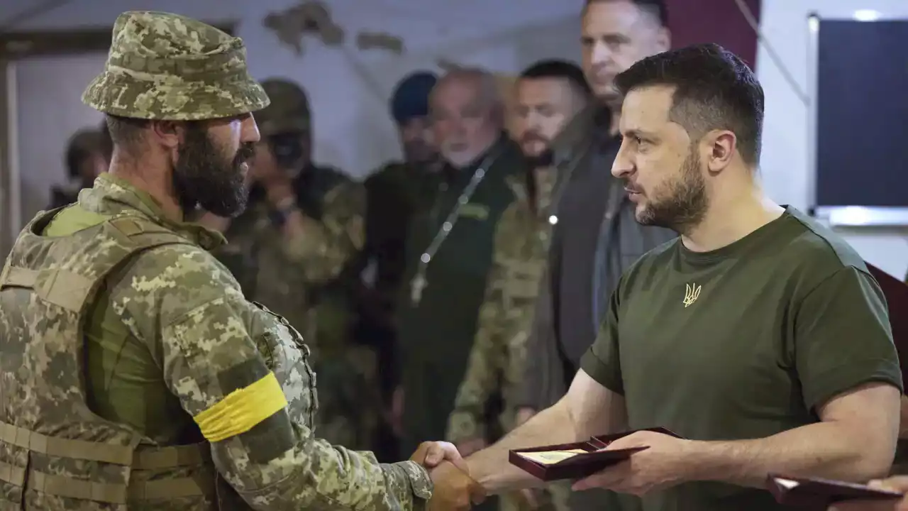 Volodymyr Zelenskyy makes surprise visit to frontlines in Ukraine's south