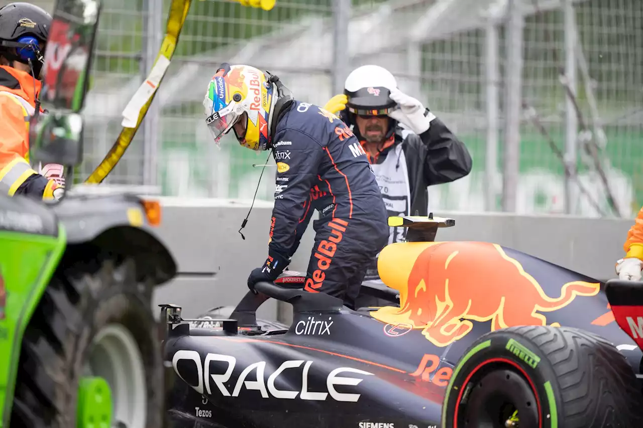 Perez 'let team down' after crashing out of Canadian Grand Prix qualifying