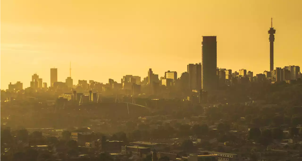 Why the air over Gauteng sometimes smells foul in winter