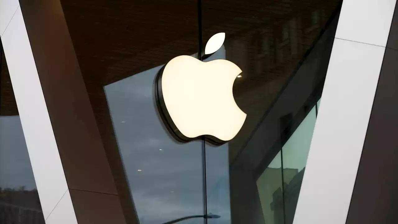 Apple workers vote to unionize at Maryland store