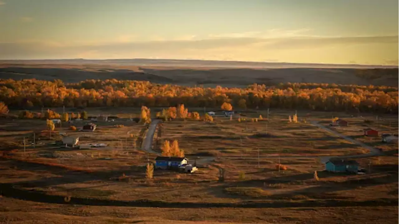 PM to visit Siksika First Nation in Alberta for signing ceremony | CBC News