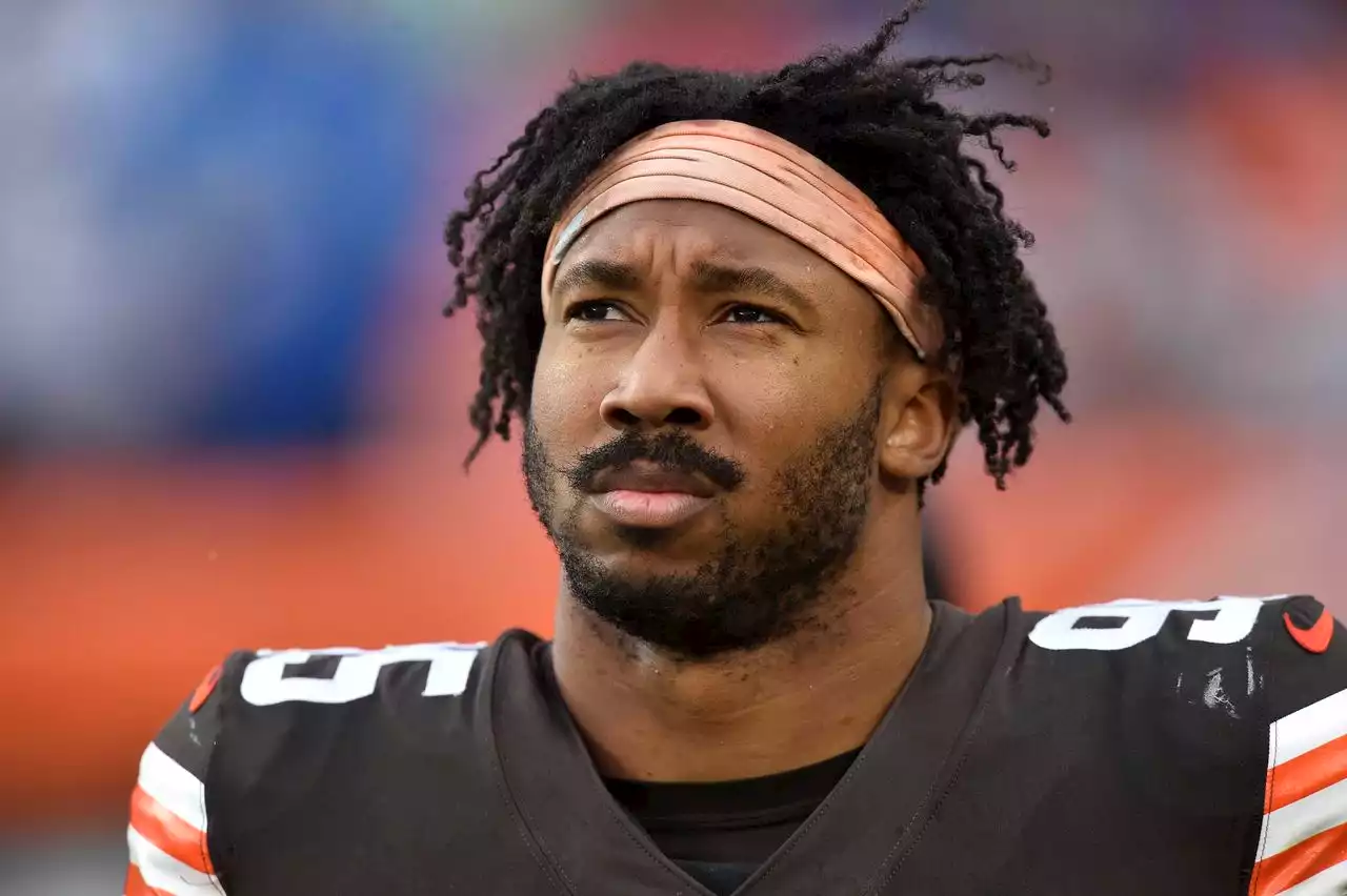 Browns’ Myles Garrett speaks out in favor of gun control following last week’s Uvalde shooting: Video