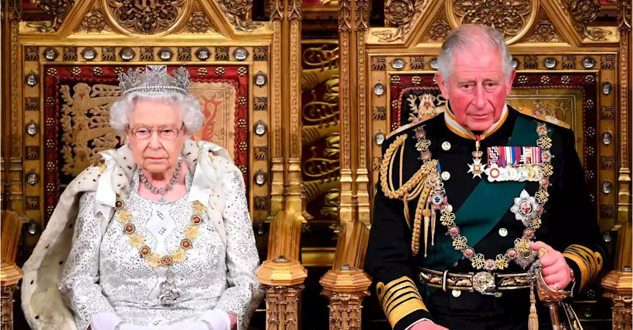 Isabel II lleva cargando esta corona 70 años, 3 meses y 25 días