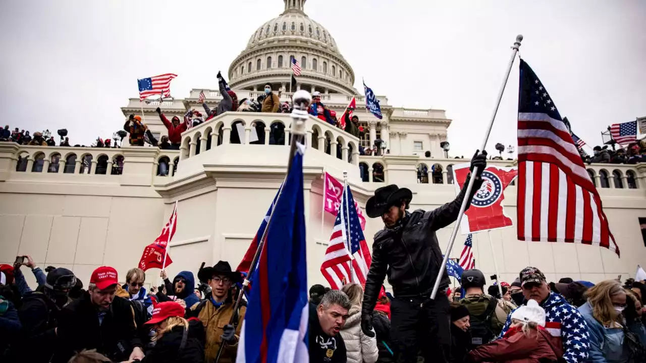 Pair of Illinois women charged with joining U.S. Capitol riot