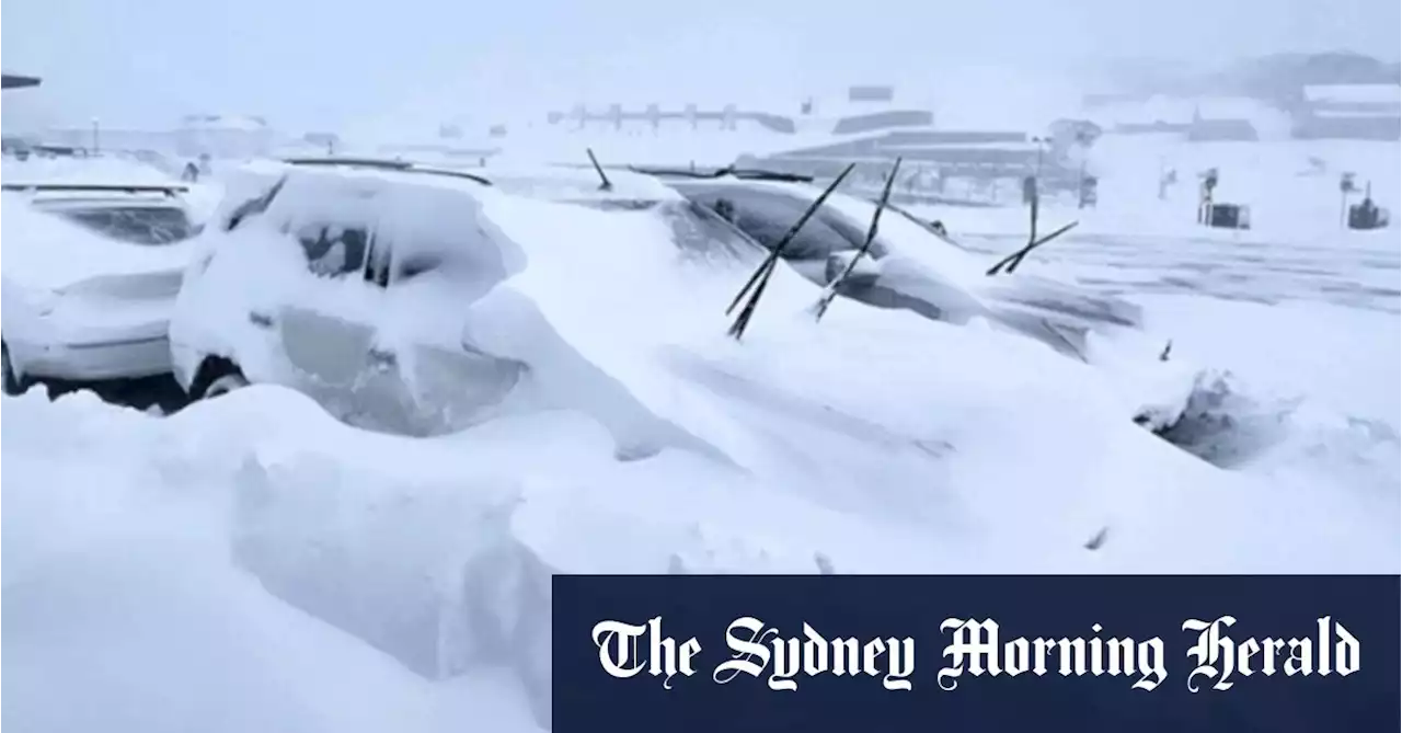 Big surf, early snow dumps: Back-to-back cold fronts hit NSW