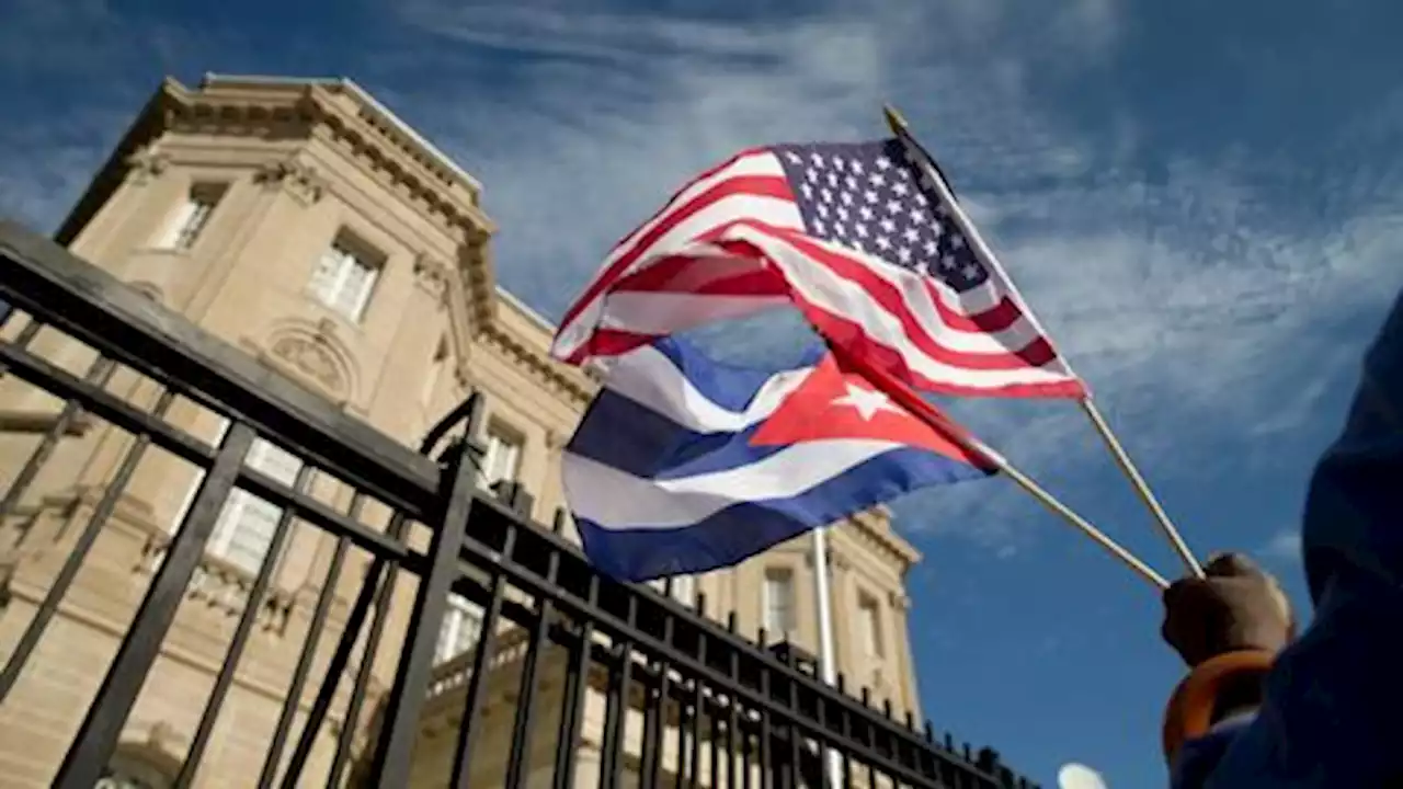 US lifts restrictions on air links to Cuba