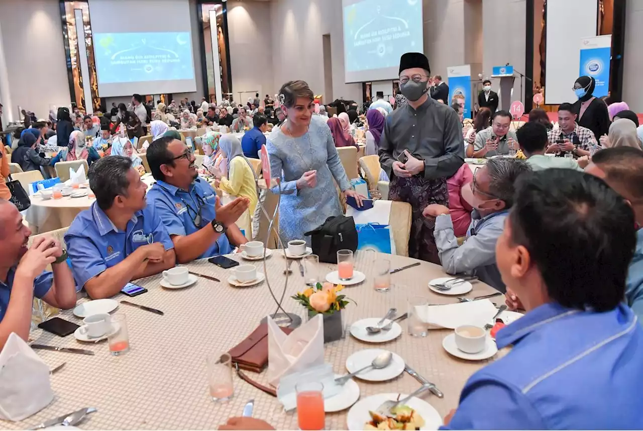 Dutch Lady raikan Hari Susu Sedunia