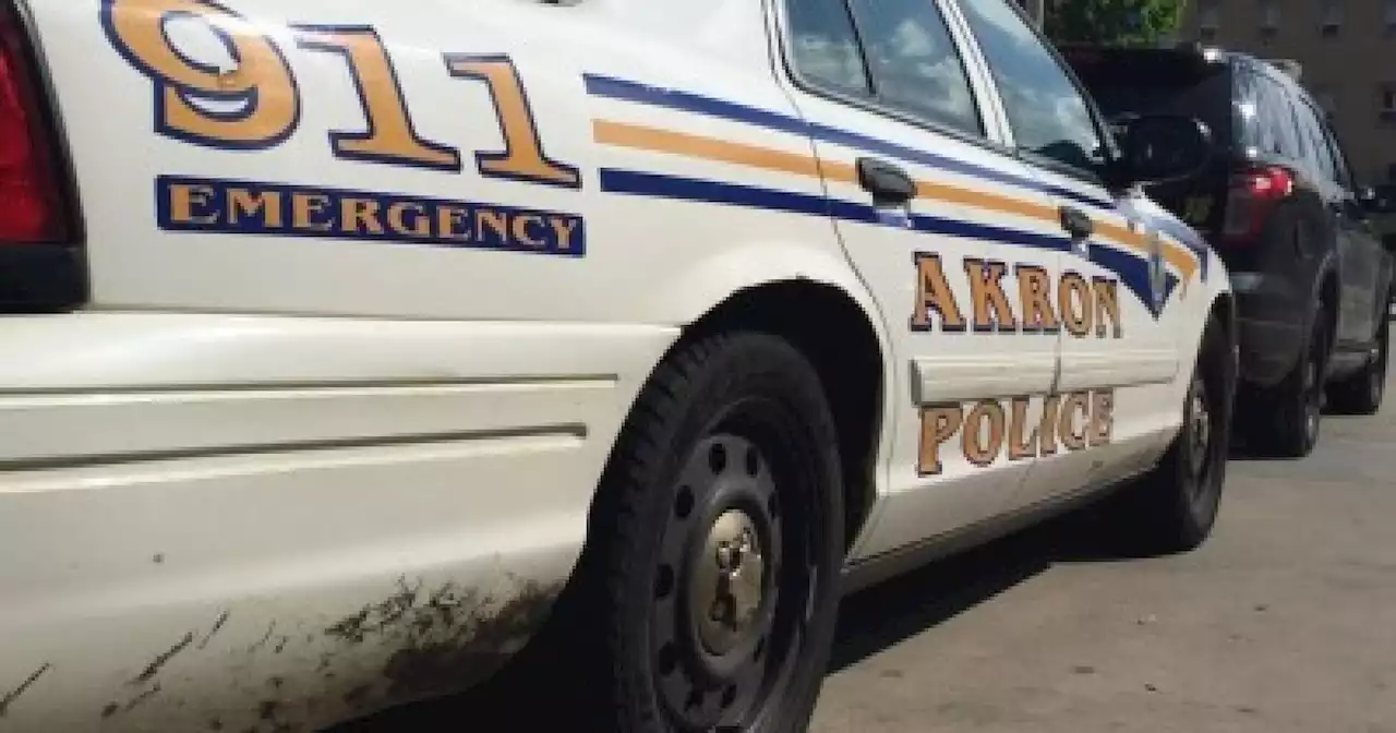 1 dead, 2 injured after shooting at Akron memorial service