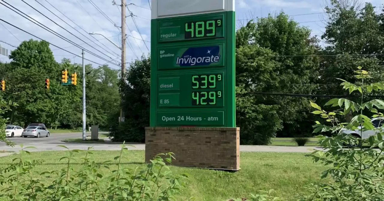 Hoosiers attempting to save money as gas prices continue rising