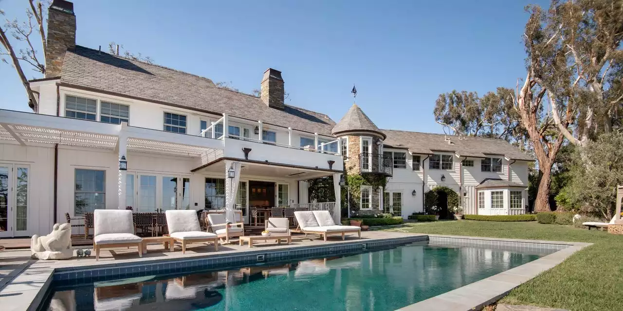 WSJ News Exclusive | Suzanne Zimmer, Ex-Wife of Film Composer Hans Zimmer, Lists Malibu Home for $56 Million