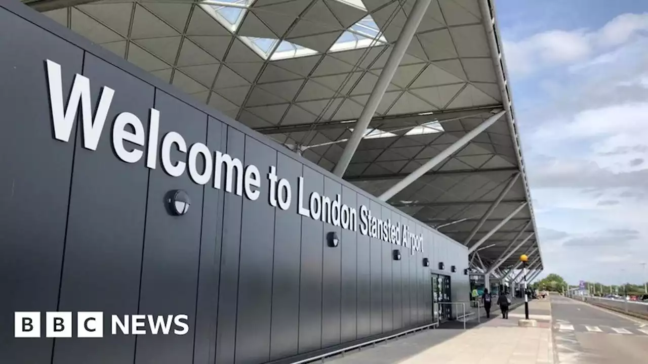 London Stansted Airport defends queues after MP tweets photo