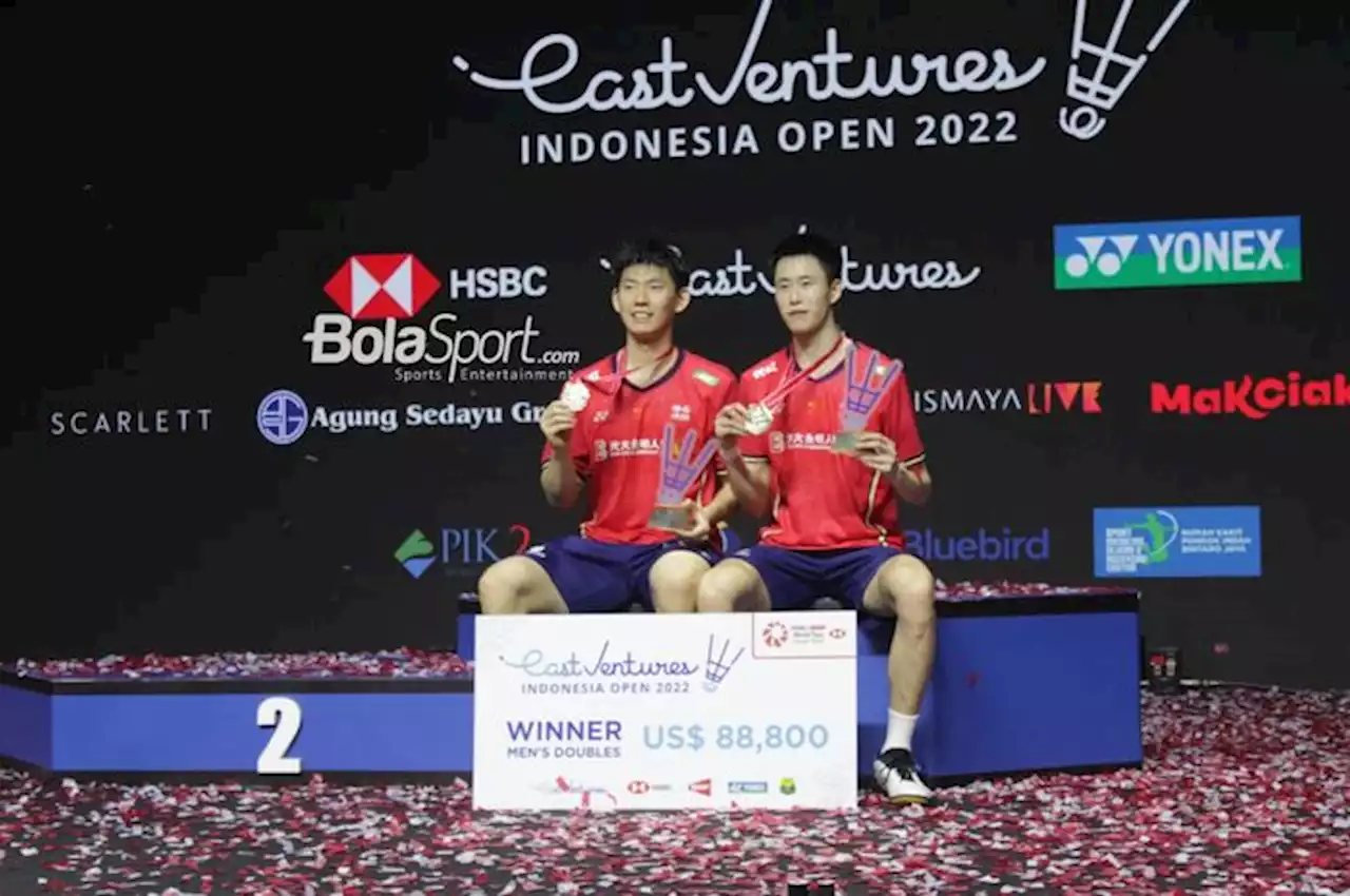 Kikuknya Ganda Putra China Usai Jadi Juara Indonesia Open 2022 - Bolasport.com