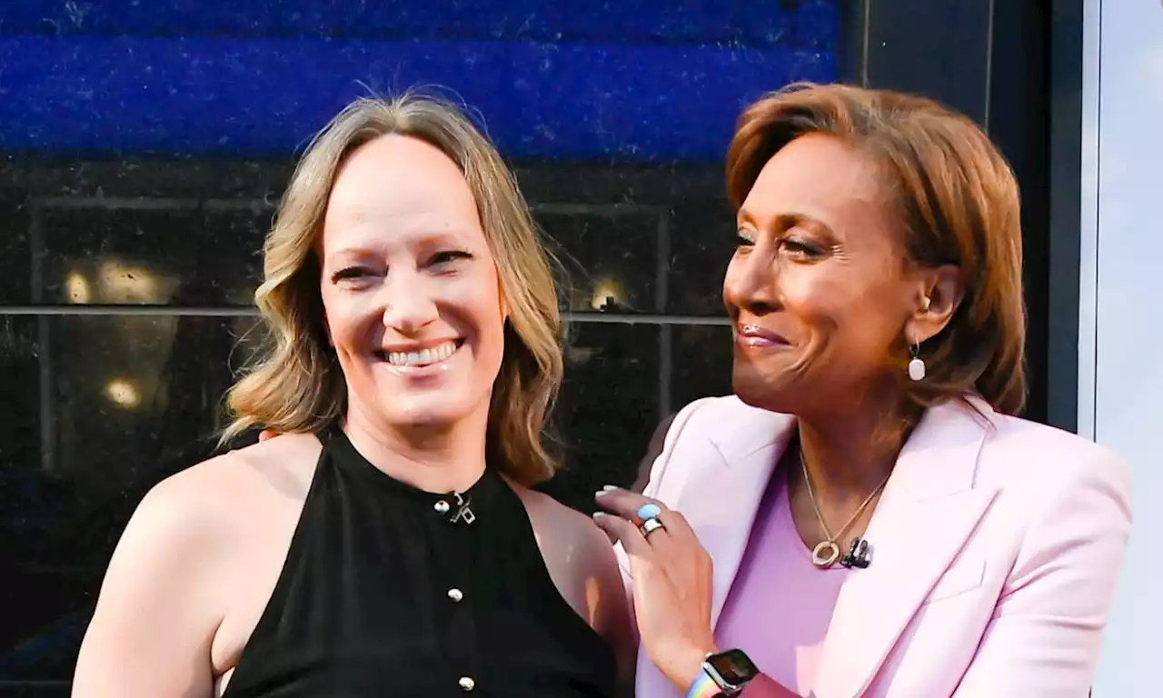 Robin Roberts reveals partner Amber Laign had a 'challenging week' as she returns to GMA