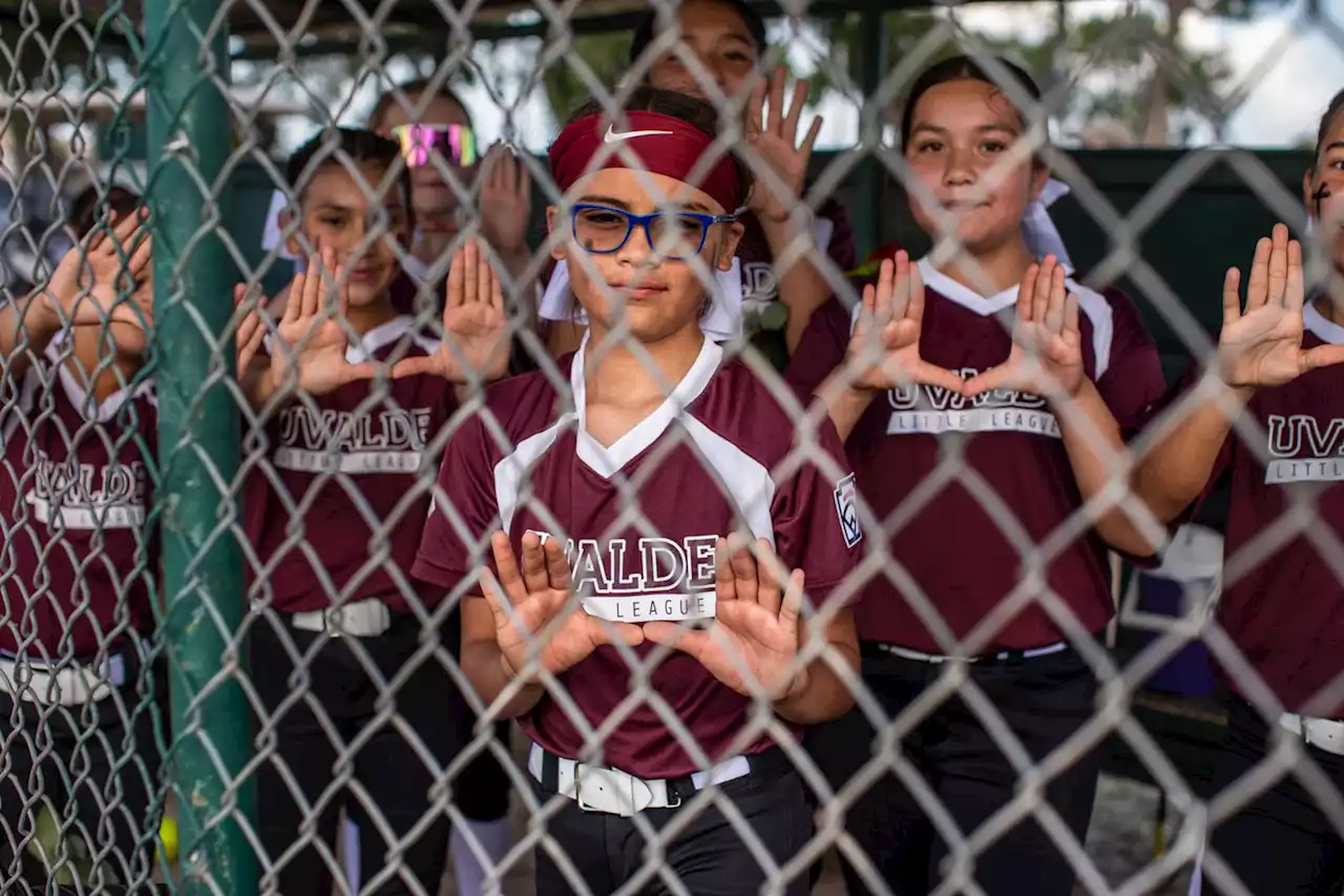 Uvalde Little League girls play in heart-wrenching tournament: 'That's what Makenna would want'