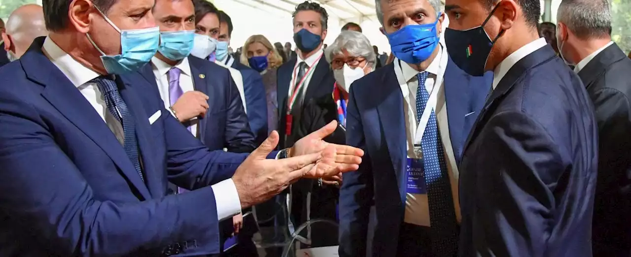 Dopo 24 ore travagliate Conte disse: 'E dai, Di Maio, smettila!'