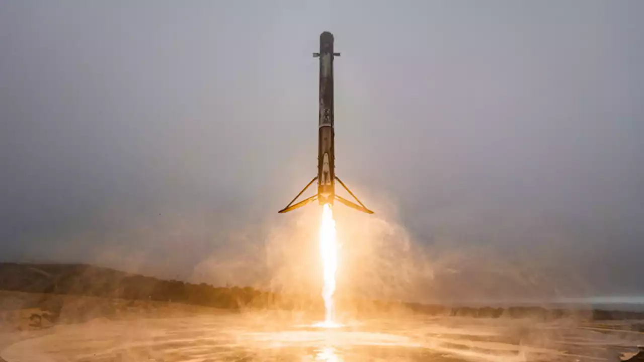 SpaceX launched and landed 3 rockets in the space of 36 hours