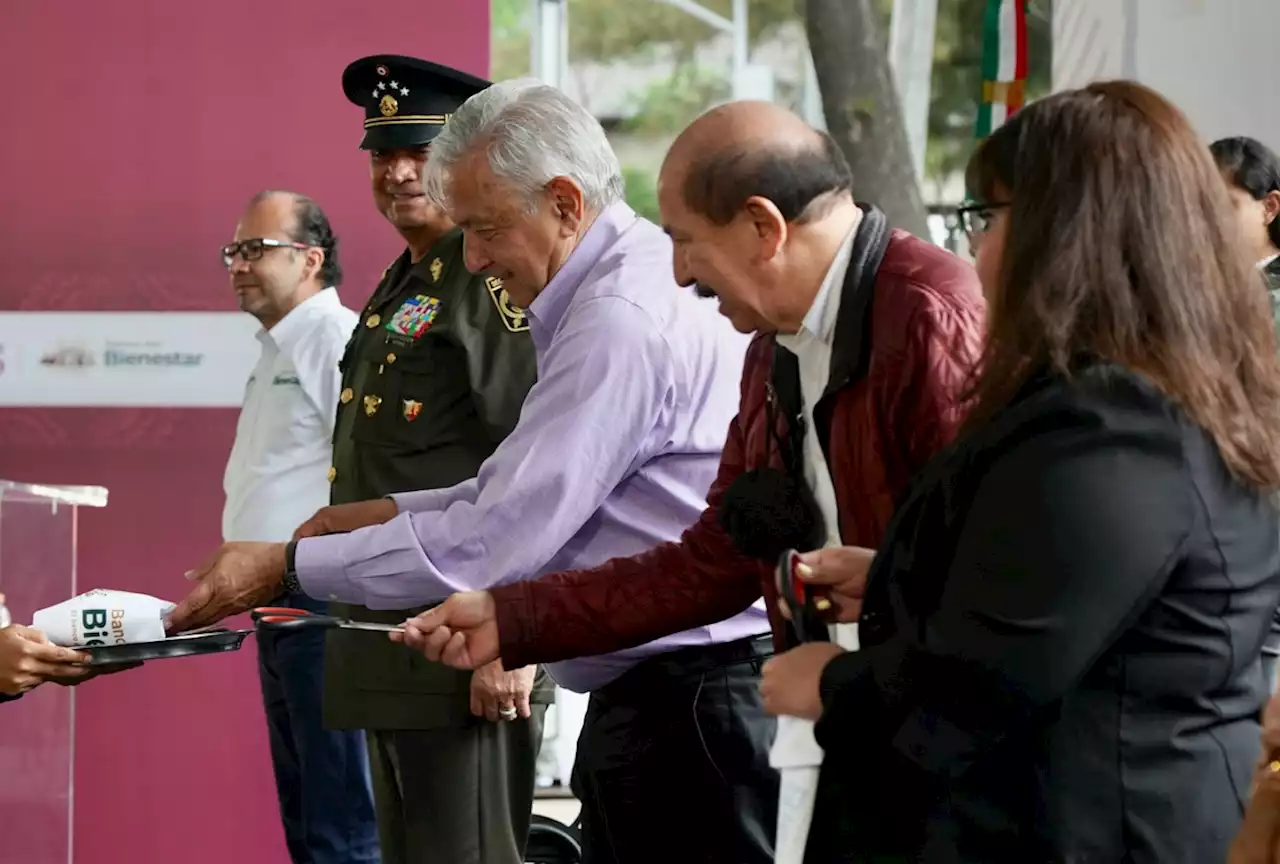 AMLO cierra gira con apertura de Banco del Bienestar en Iztacalco