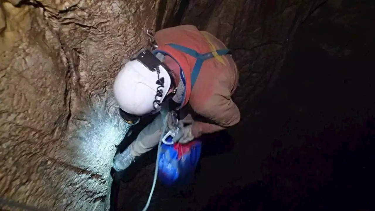 Speleologa cade in una grotta, a Monopoli al lavoro 40 tra tecnici e medici