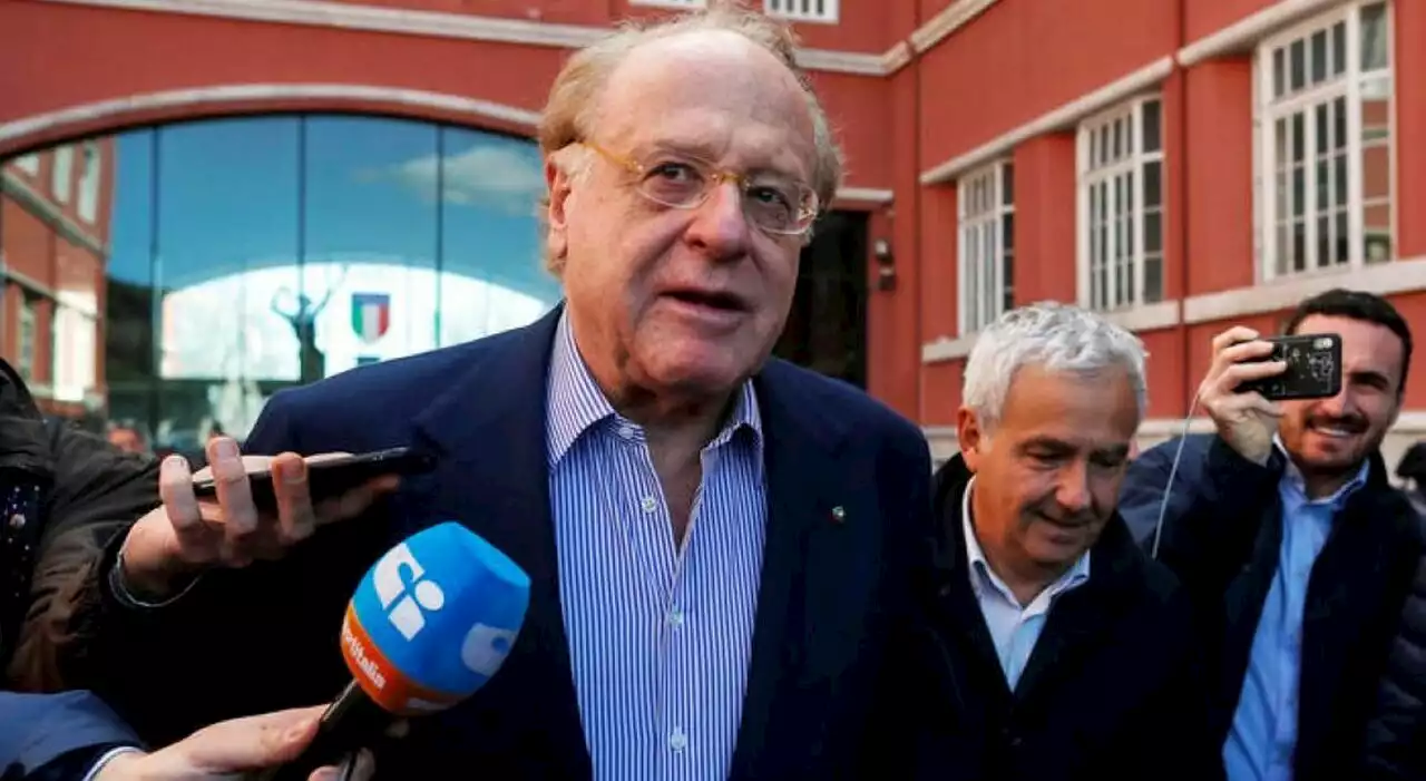 Milan, Scaroni rassicura su Maldini: «Lui e Massara resteranno. Leao? Sapremmo sostituirlo...»