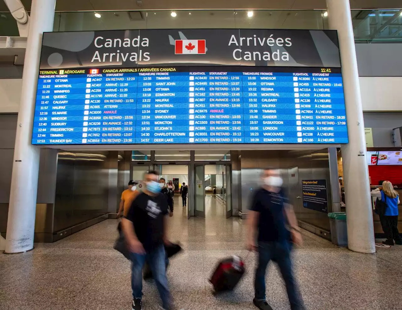 Now that unvaccinated Canadians may board planes, expect even more delays