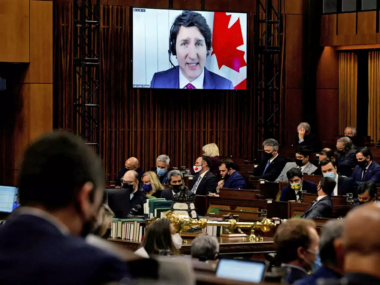 Liberals propose another year of hybrid Parliament