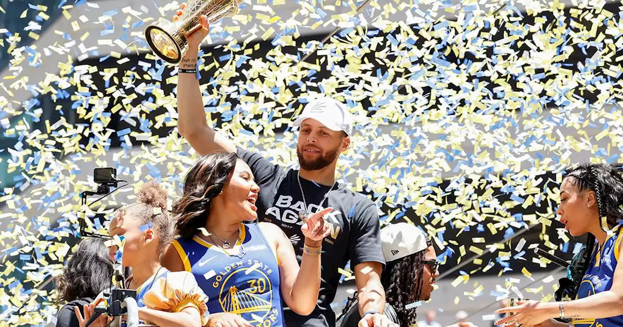 Warriors parade: San Francisco fans crown King Curry