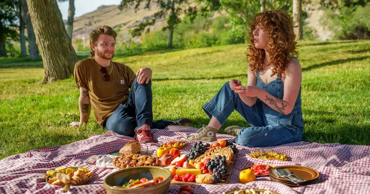 How a Utah group aims to make picnics cool again — with a blanket, food and friends