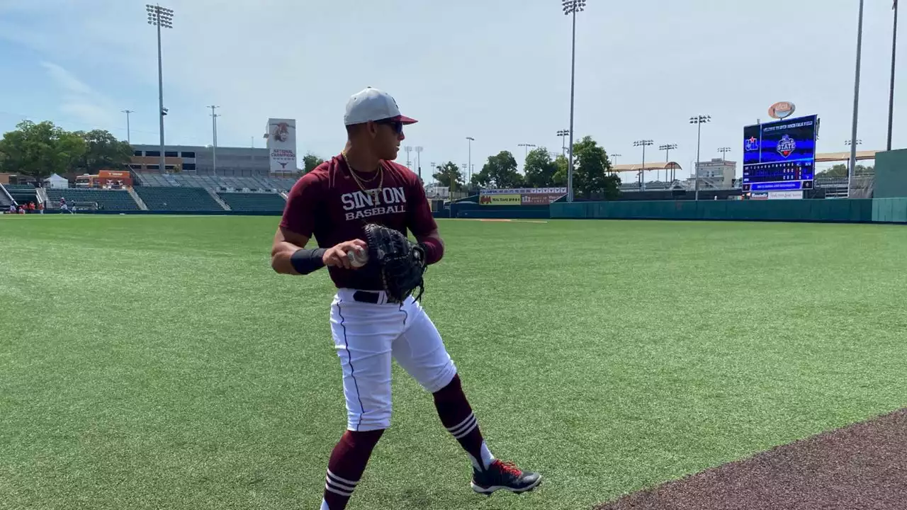 Texas Next: Sinton catcher Rylan Galvan