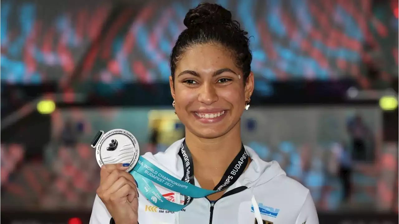 Schwimm-WM in Budapest: Anna Elendt holt Silber über 100 Meter Brust