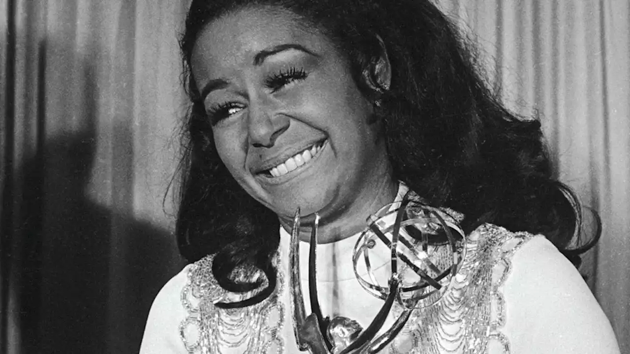 Hollywood Flashback: ‘Mannix’ Star Gail Fisher Made Emmys History in 1970