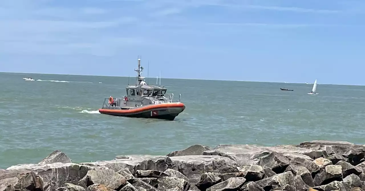 Body recovered from water at Edgewater in Cleveland