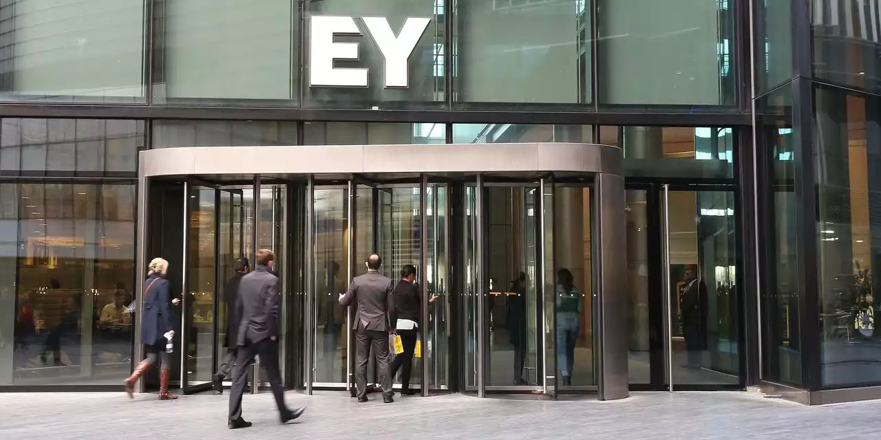 EY’s Breakup Plan Means Windfalls for Partners