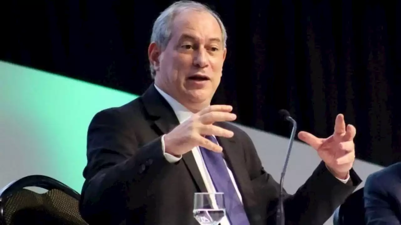 Ciro diz a caminhoneiros que culpa pelos preços da Petrobras é de Lula e Bolsonaro