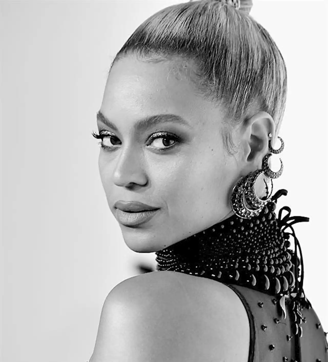 LISTEN | Beyoncé releases new single Break My Soul | Channel