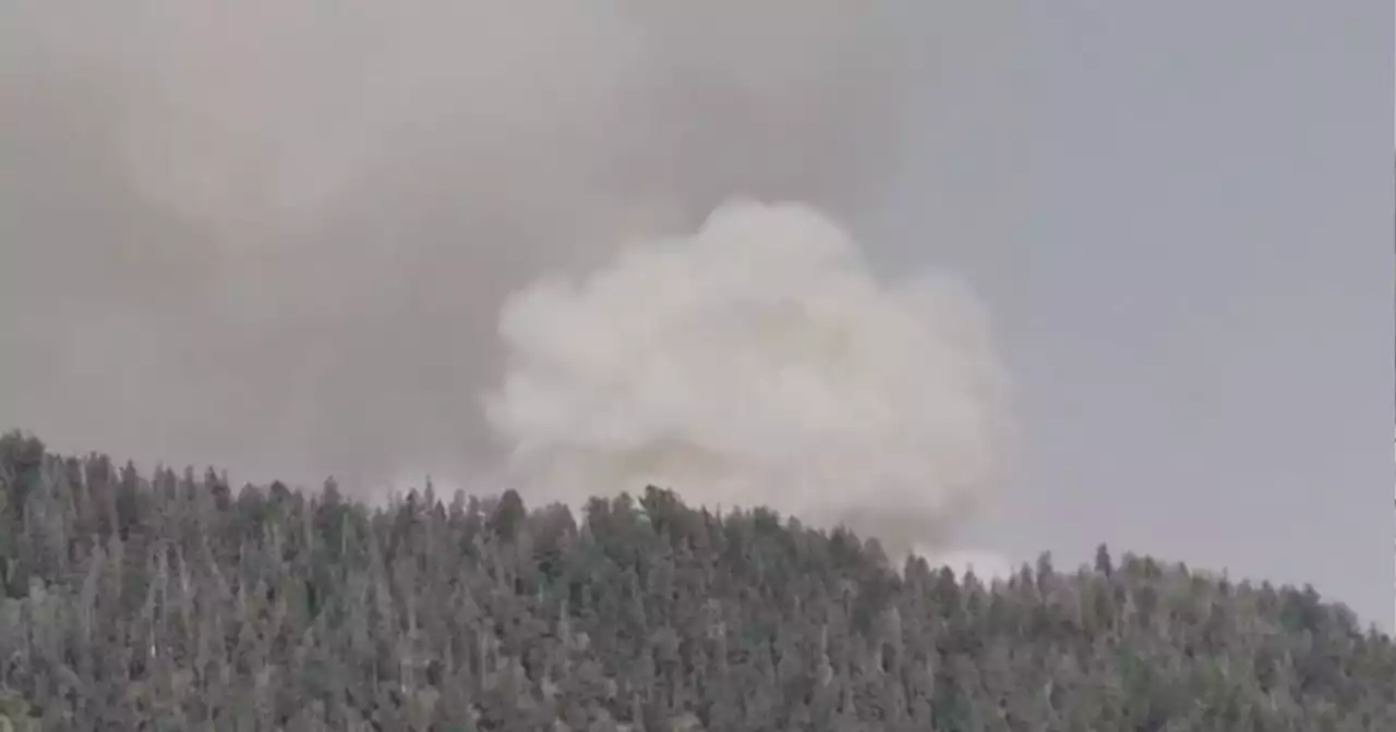 Residents, visitors keep watch of Left Fork Fire burning near Bryce Canyon