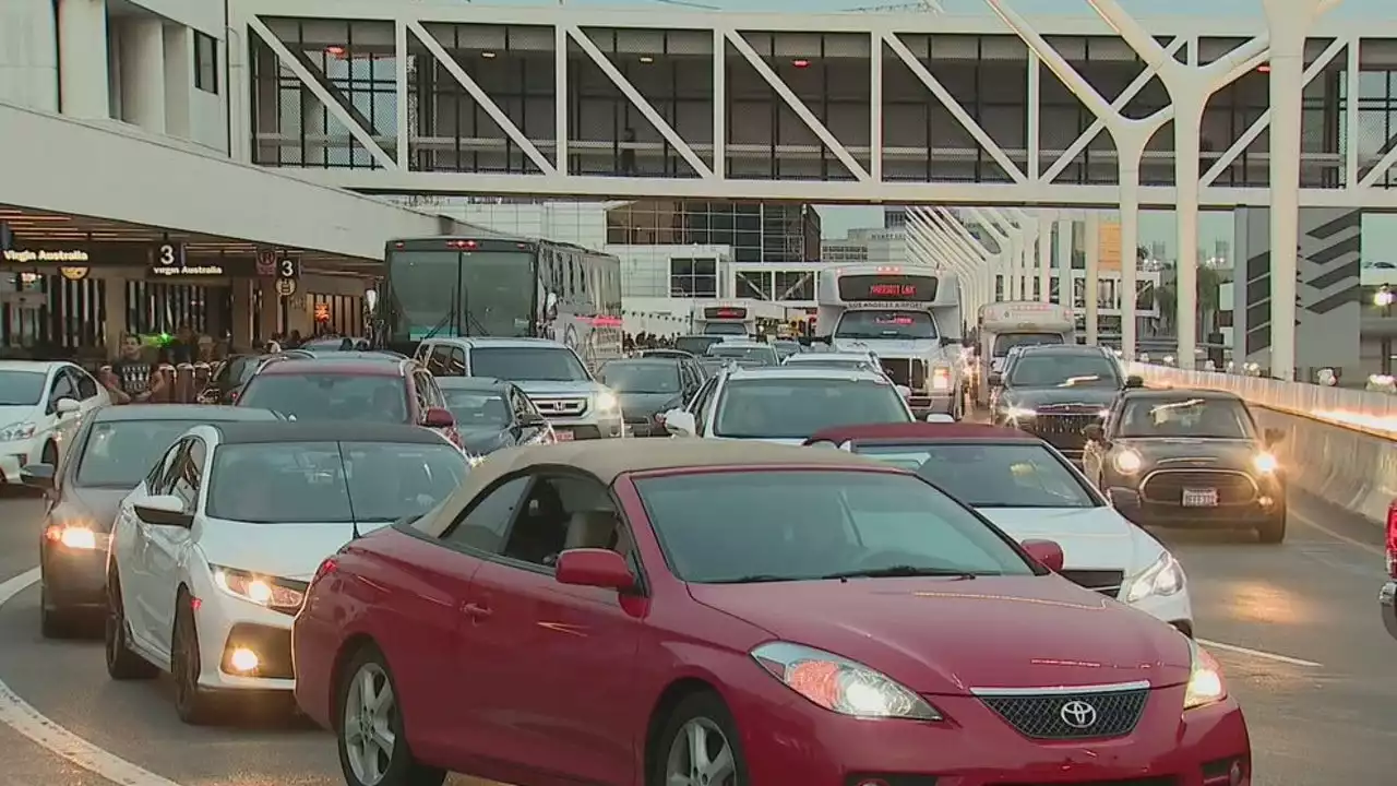 LAX among US airports seeing waves of flight cancellations