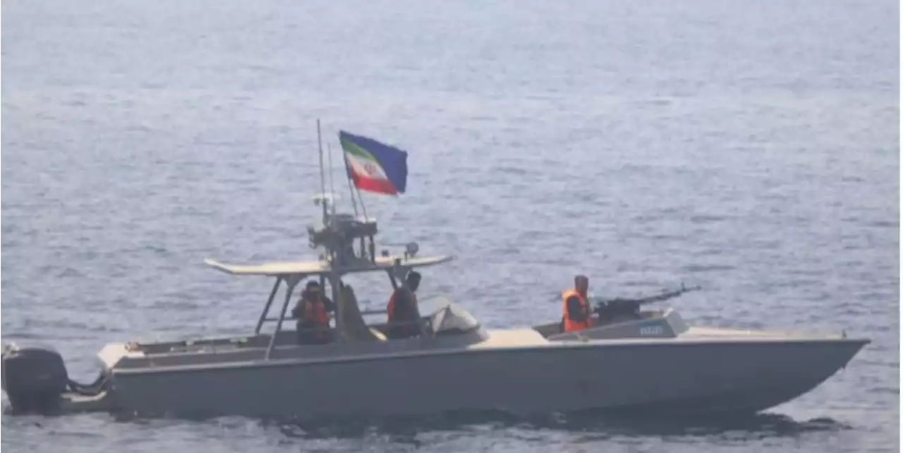 Iranian vessel comes within 50 yards of US ship that responds with warning flare