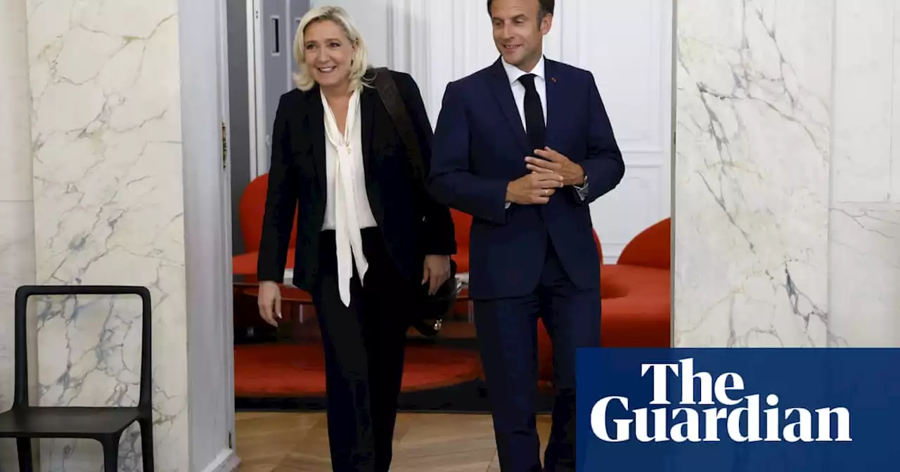 Macron holds talks with opposition over French parliamentary majority