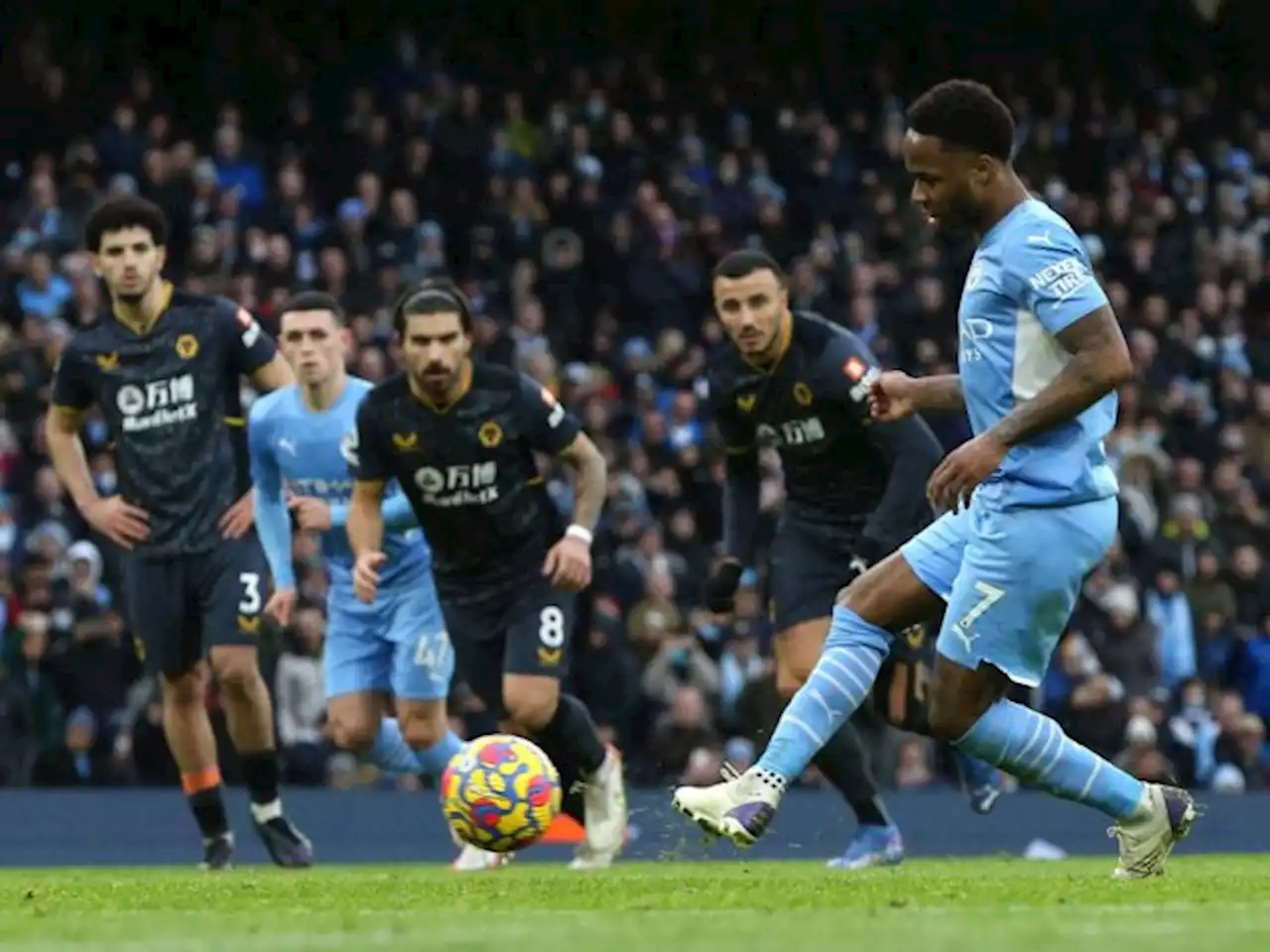 Manchester City Bagi-Bagi Penyerang