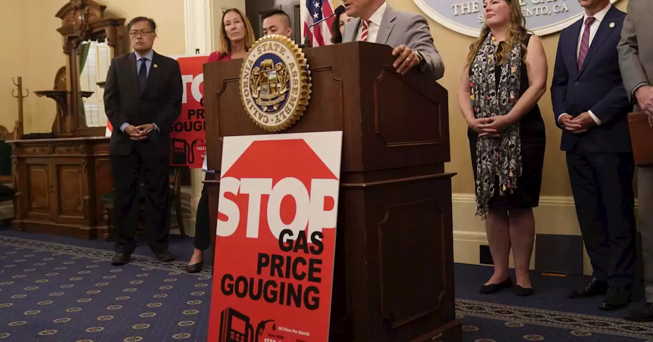 California Democrats to investigate cause of high gas prices