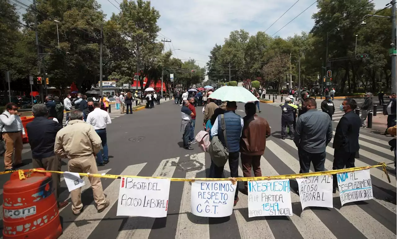 La Jornada: Protestan empleados de la alcaldía Benito Juárez; exigen mejor salario y buen trato