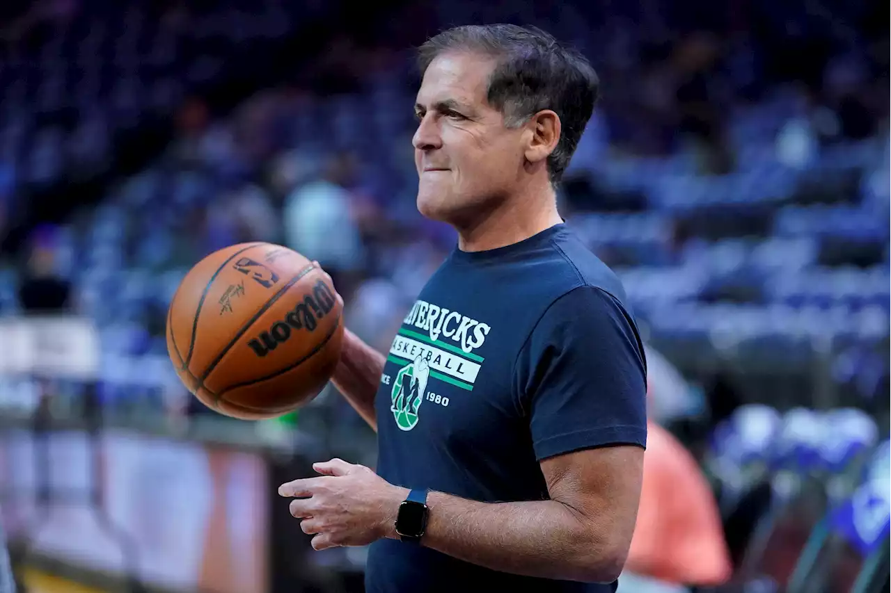 Medicare Could Save Billions on Generic Drugs Buying at Mark Cuban's Prices