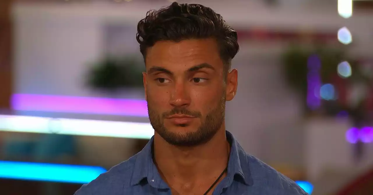 Love Island's Davide's Instagram account unfollows Ekin-Su after villa drama