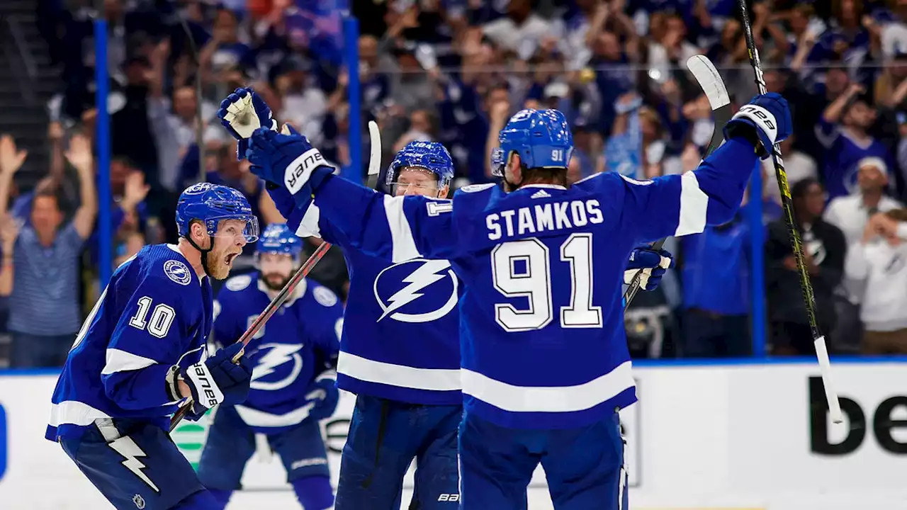 Tampa Bay Lightning turn tables, rout Colorado Avalanche in Game 3