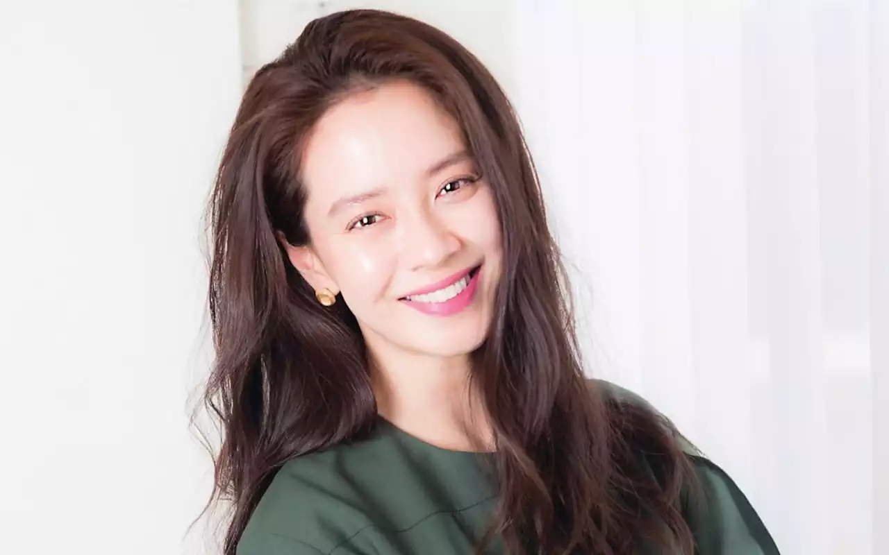 Hadiah Song Ji Hyo untuk Perayaan Kantor Baru 'Running Man' Sungguh Tak Terduga, Apa?