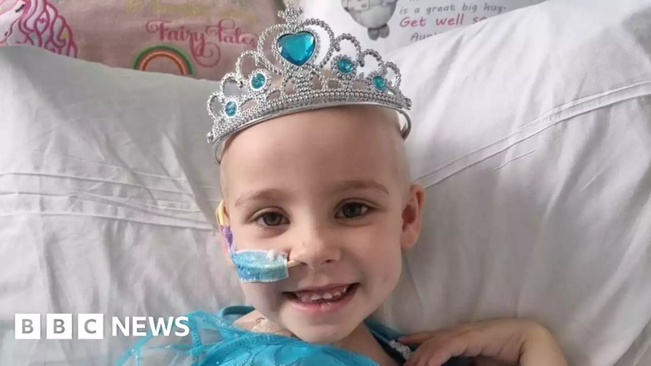 'Outpouring of love' for Corby girl, 5, with rare cancer