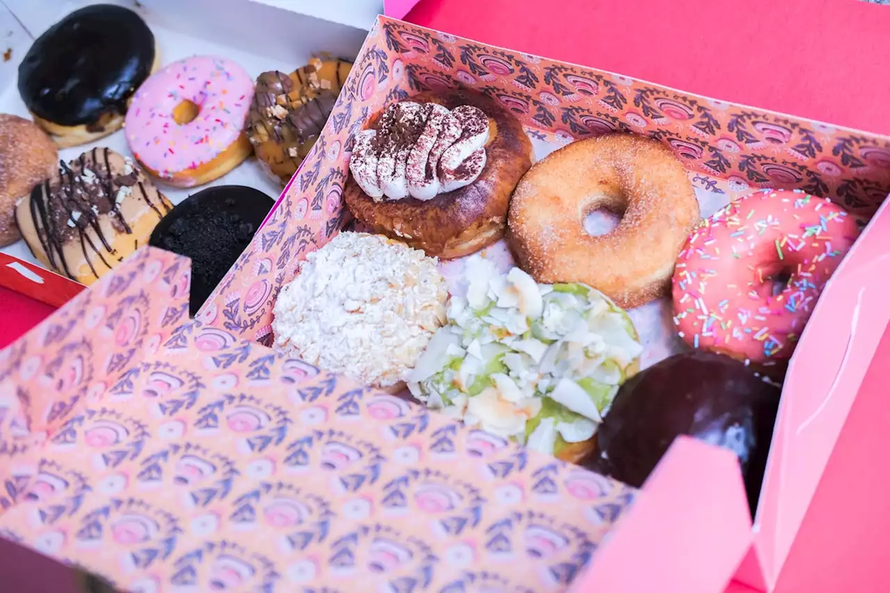 Brammibal's versus Dunkin' Donuts: Wer macht die besten Fettringe Berlins?