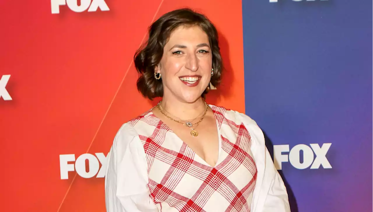 Mayim Bialik Has Covid & Says, “It’s No Joke”; Talks “Mental Health Impact”