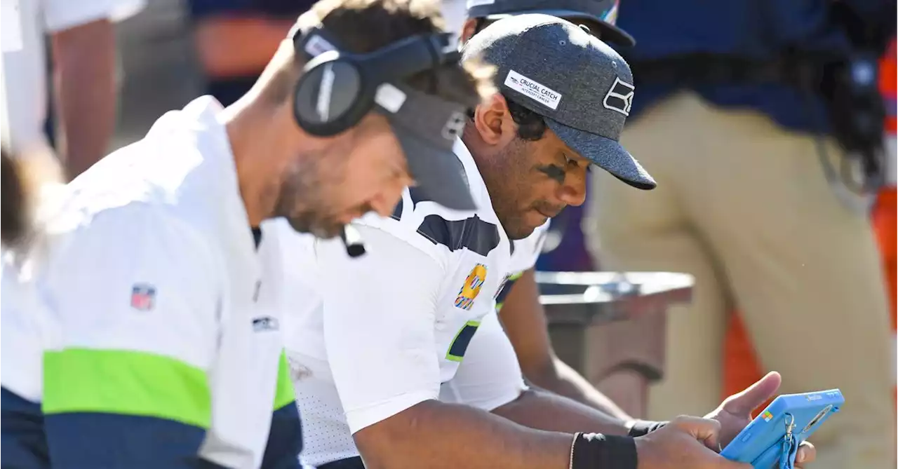 Report: Russell Wilson wanted Schotty fired